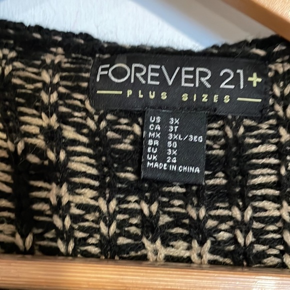 Forever 21+ 3X open front tan and black long sweater with hood - Picture 3 of 7